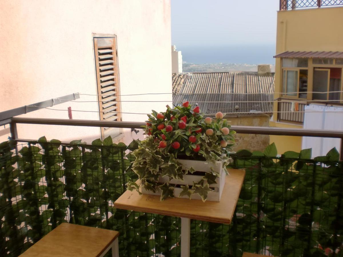 DMZ - Agrigento Apartment Buitenkant foto