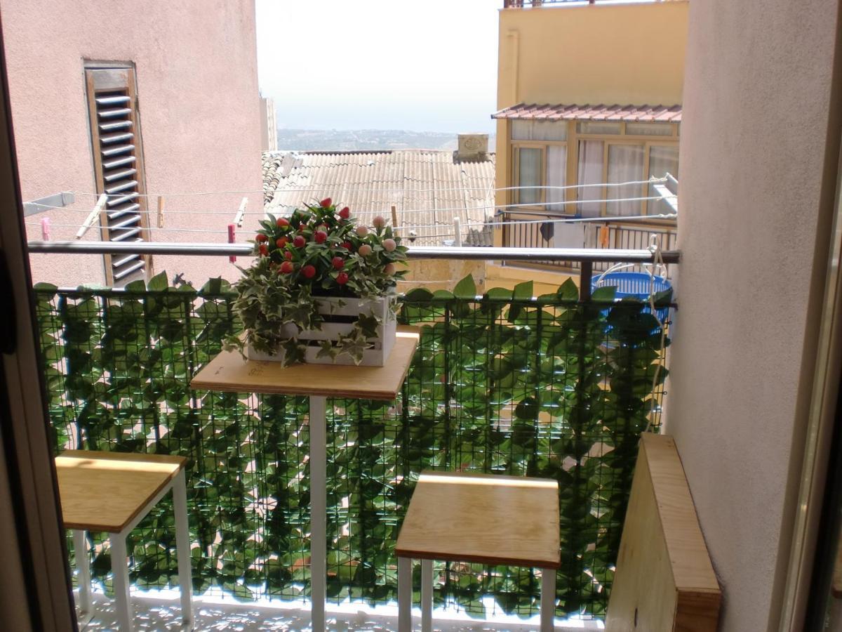 DMZ - Agrigento Apartment Buitenkant foto